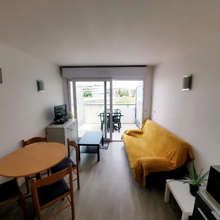 L'albatros- Parking - Piscine La Rochelle (Charente-Maritime)
