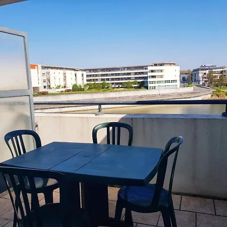 L'albatros- Parking - Piscine * La Rochelle (Charente-Maritime)